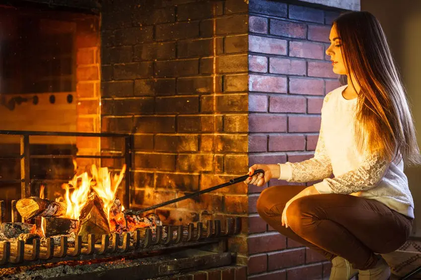 Pro Tips for Lighting a Proper Fire in Your Fireplace the Right Way